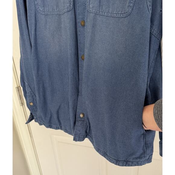 L.L. Bean Men's Signature Blue Denim Cloth Snap Shirt Slim Fit Pockets Sz XL - Picture 8 of 10